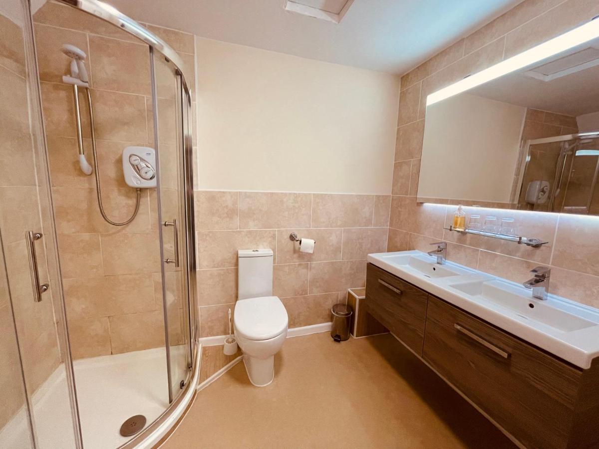 Cain Valley Hotel Llanfyllin Zewnętrze zdjęcie